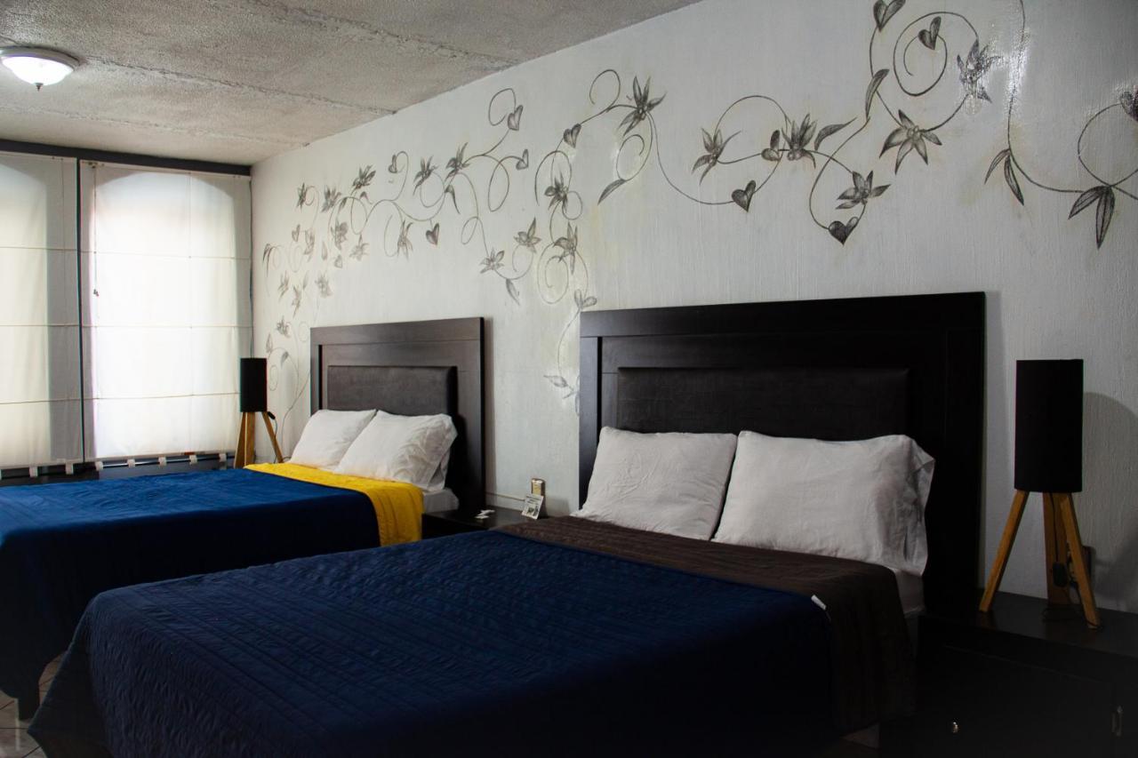 Hotel Boutique Charlotte Arandas Exterior photo